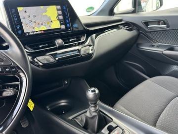 Toyota C-HR I Crossover 1.2L Turbo 116KM 2017 R E Z E R W A C J A, zdjęcie 27
