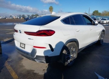 BMW X6 G06 2020 BMW X6 2020, 3.0L, od ubezpieczalni 3.0 Benzyna 335KM, zdjęcie 7