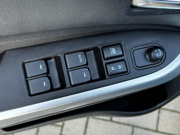 Suzuki Vitara III SUV 1.6 VVT 120KM 2016 Suzuki Vitara Kamera Grzany fotel Tempomat Hak Alu, zdjęcie 14