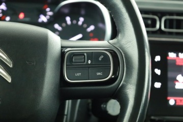 Citroen C3 III Hatchback Facelifting 1.2 PureTech 83KM 2020 Citroen C3 1.2 PureTech, Salon Polska, zdjęcie 16