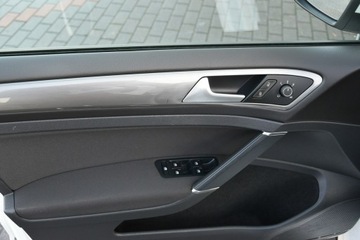 Volkswagen Golf VII Hatchback 5d Facelifting 1.4 TSI 125KM 2017 Volkswagen Golf Allstar 1.4TSi 125KM Manual 2017r., zdjęcie 30