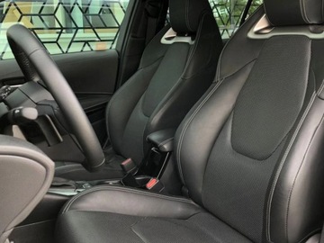 Toyota Corolla XII 2025 Od ręki - Executive 2.0 Hybrid Dynamic Force 178KM | Podgrzewane fotele!, zdjęcie 5