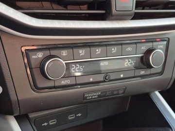 Seat Arona Crossover Facelifting 1.0 TSI 110KM 2022 Seat Arona Faktura VATDSG Led Benzyna 110KM, zdjęcie 22