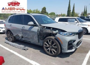 BMW X7 2022 BMW X7 M50I 2022 4.4l 4.4 Benzyna 523KM