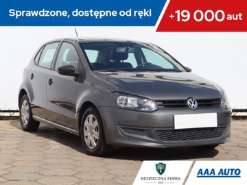 Volkswagen Polo V Hatchback 5d 1.2 70KM 2011 VW Polo 1.2 12V, Klima