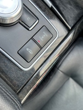 Mercedes Klasa E W212 Kombi 300 CDI BlueEFFICIENCY 231KM 2011 Mercedes-Benz Klasa E Bardzo ladny stan . 3,0 CDI Automat Pneomatyka 3.0, zdjęcie 38