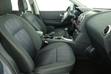 Nissan Qashqai I Crossover Facelifting  1.6 117KM 2012 Nissan Qashqai 1.6, Salon Polska, Serwis ASO, zdjęcie 6
