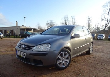 Volkswagen Golf V Hatchback 1.4 i 16V 75KM 2004 Volkswagen Golf 1.4ben,klima,alu,oplacony 1.4 Benzyna 75KM