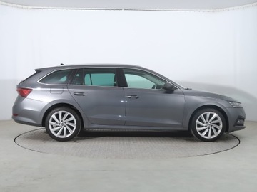 Skoda Octavia IV Scout 1.5 TSI ACT 150KM 2022 Skoda Octavia 1.5 TSI, Salon Polska, zdjęcie 5