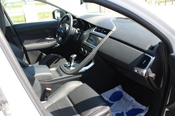 Jaguar E-Pace SUV 2.0 i4D 150KM 2019 Jaguar E-Pace &quot;S&quot; AWD Salon Polska F-Vat, zdjęcie 35