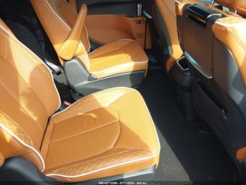 Chrysler Pacifica II 2025 Chrysler Pacifica Hybrid Pinnacle 2025 3.6l 3.6 Hybryda 260KM, zdjęcie 12