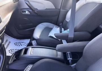 Citroen Grand C4 Picasso II Grand Picasso Facelifting 1.2 PurTech 130KM 2018 Citroen C4 Grand Picasso bezwypadkowe -jak noweserwis asoEXLUSIVEpanoramam, zdjęcie 22