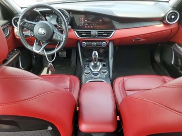 Alfa Romeo Giulia II Sedan Facelifting 2.0 Turbo 280KM 2021 Alfa Romeo Giulia Sport 2021 2.0l 2.0 Benzyna 280KM, zdjęcie 8