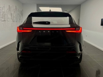 Lexus NX II SUV Facelifting 2.5 350h 200KM 2025 LEXUS NX 350h Omotenashi 2.5 Hybrid AWD Suv 200KM 2025, zdjęcie 4