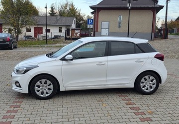 Hyundai i20 II Hatchback 5d Facelifting KAPPA 1.2 MPI 75KM 2020 Hyundai i20 Salon PLEkonomicznyZadbanySuper stanGwarancja 1.2 Benzyna, zdjęcie 9