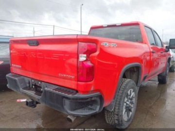 Chevrolet Silverado II 2023 Chevrolet Silverado 2500HD Standard Bed Custom 2023 6.6 Benzyna 401KM, zdjęcie 5