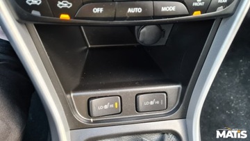 Suzuki SX4 II S-cross Facelifting 1.4 BOOSTERJET 140KM 2018 Suzuki SX4 S-Cross 1.4T 140KM manual Navi czujniki xenony Navi tempomat 1.4, zdjęcie 18