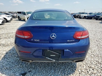 Mercedes Klasa C W205 2017 Mercedes-Benz Klasa C 300 2017 2.0l 2.0 Benzyna 241KM, zdjęcie 2