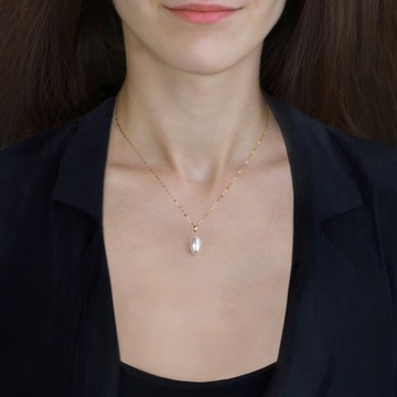 ZŁOTA ZAWIESZKA Z BIAŁĄ PERŁĄ - ŁEZKA