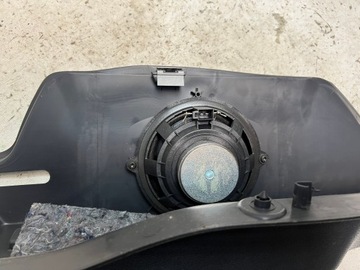 DACIA DOKKER 12 - ПЛАСТИКОВАЯ КРЫШКА БАГАЖНИКА ЛЕВАЯ