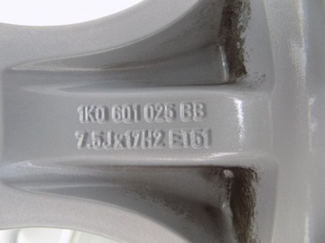 1K0601025BB KOMPLET ORIGINÁLNÍCH ALU DISKY R17 X 7,5 J ET51 VW GOLF CADDY