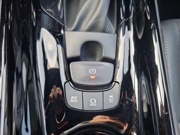 Toyota C-HR I Crossover Facelifting 1.8 Hybrid 122KM 2022 Toyota C-HR 1.8 Hybrid Style 1.8 Hybrid Style!! Sa, zdjęcie 25