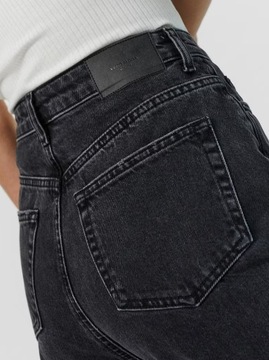 Spodnie jeansy damskie VERO MODA czarne 27/32