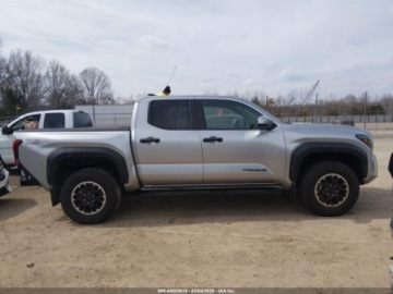 Toyota Tacoma II 2025 Toyota Tacoma Trd Off Road 2025 2.4 Benzyna 278KM, zdjęcie 6