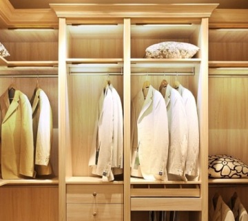 Светодиодная лента освещения ПОДШКАФ ПРЕМИУМ 1,5 М СЕНСОРНЫЙ