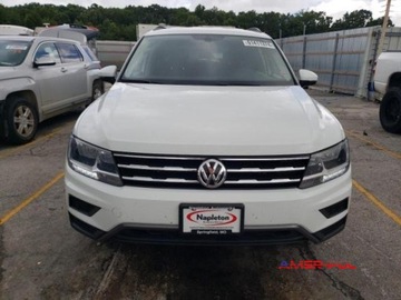 Volkswagen Tiguan II 2021 Volkswagen Tiguan 2021 r., 2,0L SE 4X4 2.0 Benzyna 184KM, zdjęcie 1