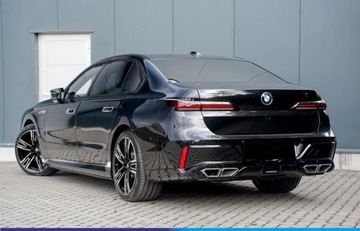 BMW Seria 7 G70 Sedan Plug-In 3.0 M60e 571KM 2023 BMW Seria 7 M760e xDrive Sedan 3.0 (571KM) 2023, zdjęcie 1