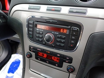 Ford Fiesta VIII Hatchback 3d 1.1  70KM 2010 Ford Galaxy 2,0 diesel * 7-osobowy *, zdjęcie 18