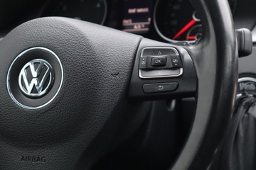 Volkswagen Passat B7 Variant 2.0 TDI CR DPF BlueMotion 140KM 2013 VW Passat 2.0 TDI, DSG, Navi, Xenon, Bi-Xenon, zdjęcie 16