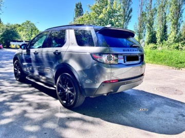 Land Rover Discovery Sport SUV 2.0 Si4 240KM 2016 Land Rover Discovery Sport Land Rover Discovery Sport HSE Luxury 2,0 benzy, zdjęcie 8