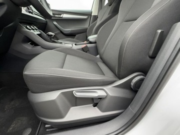 Skoda Karoq Crossover Facelifting 1.5 TSI ACT 150KM 2024 Skoda Karoq tempomat, pakiet winter, czujniki parkowania 1.5 Benzyna 150KM, zdjęcie 19