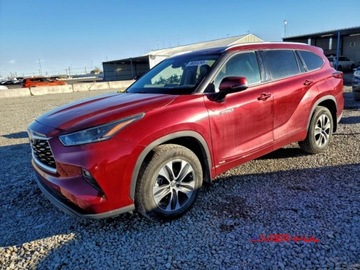 Toyota Highlander III 2021 Toyota Highlander 2021 r.,2,5L XLE HYBRID 2.5 Hybryda 243KM