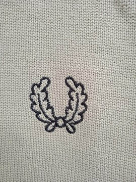 МУЖСКОЙ ТРИКОТАЖНЫЙ ДЖЕМПЕР С КАПЮШОНОМ S FRED PERRY