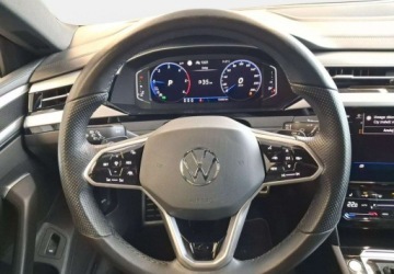 Volkswagen Arteon Fastback Facelifting 2.0 TDI 200KM 2021 Volkswagen Arteon VAT 23 Shooting Brake R-line 2.0TDI 200KM DSG 4x4 2021 r, zdjęcie 16