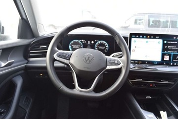 Volkswagen Passat B8 Variant Facelifting 2.0 TDI SCR 150KM 2025 Volkswagen Passat 2.0TDI DSG Elegance HAK IQ.Drive 17 Masaz Biala Perla VA, zdjęcie 4