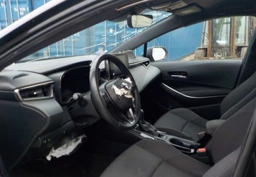 Toyota Corolla XII Hatchback 1.8 Hybrid 122KM 2019 Toyota Corolla Okazja 1.8 Hybryda 122KM, zdjęcie 19