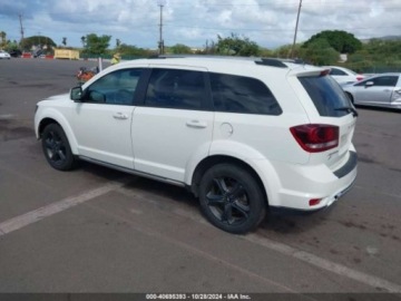 Dodge Journey 2019 Dodge Journey Crossroad, 2019r., 4x4, 3.6L 3.6 Benzyna 283KM, zdjęcie 3