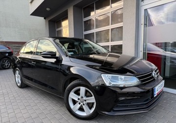 Volkswagen Jetta VI Sedan Facelifting 2.0 TDI 110KM 2016 Volkswagen Jetta Salon Polska ,Czujniki parkowania, FV-VAT 23 2.0 Diesel, zdjęcie 23
