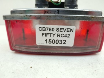 HONDA CB 750 СЕМЬ ПЯТЬДЕСЯТ RC42 ЗАДНИЙ ФОНАРЬ