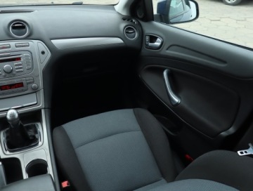 Ford Mondeo IV Hatchback 1.8 Duratorq TDCi 125KM 2009 Ford Mondeo 1.8 TDCi, Salon Polska, Klima, zdjęcie 7