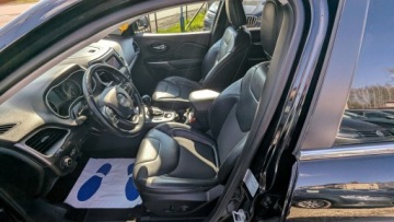 Jeep Cherokee V 2018 Jeep Cherokee 2.4i 182PS ZAREJESTROWANY Serwis, zdjęcie 13