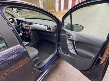 Citroen C3 II Hatchback facelifting 1.2 VTi 82KM 2015 Citroen C3 Citroen C3 1.2 B Panorama Klimatyzacja Niski Przebieg 86 tys.km, zdjęcie 18