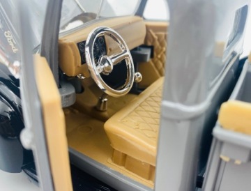 Ford Pickup Jailbar 1942-1947 1:24 Motormax 79388 серый