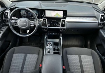 Kia Sorento IV SUV HEV 1.6 T-GDI 230KM 2022 Kia Sorento L Hybryda 230KM 7 osobowy, ACC, Kamera, GPS, Podgrzewana kiero, zdjęcie 3