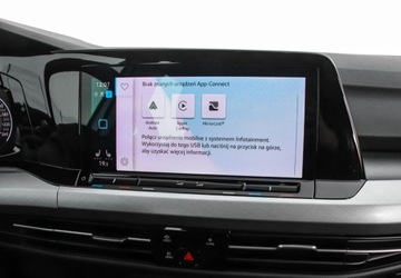 Volkswagen Golf VIII Hatchback 1.5 TSI EVO 130KM 2021 Volkswagen Golf 1.5 TSI 130KM Life Fotele Podgrzewane Czujniki Przod Tyl, zdjęcie 15