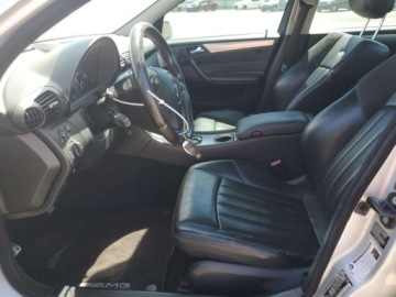 Mercedes Klasa C W204 2006 Mercedes-Benz Klasa C 55 AMG 2006 5.5l 5.5 Benzyna 362KM, zdjęcie 7